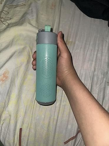 Другая аудиотехника: Портативная Bluetooth-колонка цилиндрической формы, еще это повербанк — 1