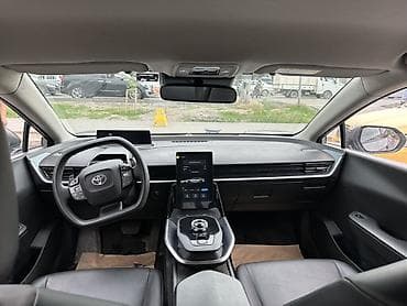 echo platz: Toyota bZ3: 2023 г., Автомат, Электромобиль, Седан — 3