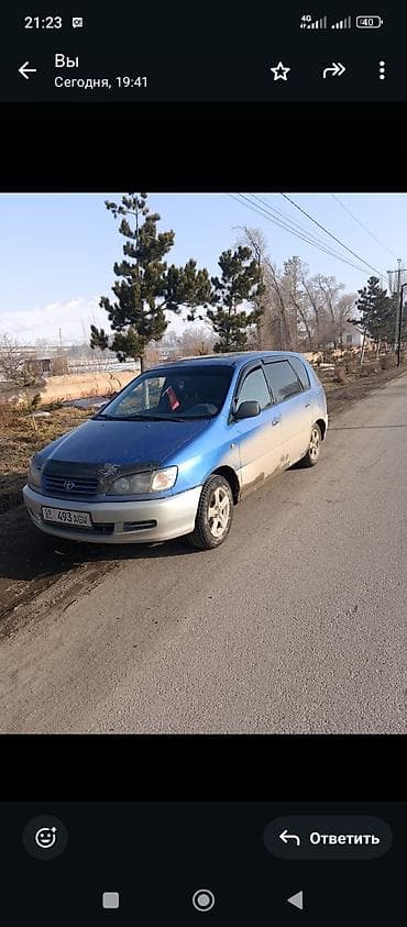 Toyota Picnic: 1997 г., 1.8 л, Механика, Бензин, Минивэн