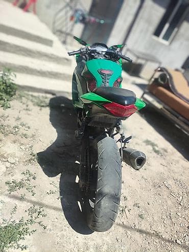 Мотоциклы: Спортбайк Kawasaki, 200 куб. см, Бензин, Взрослый, Б/у — 2