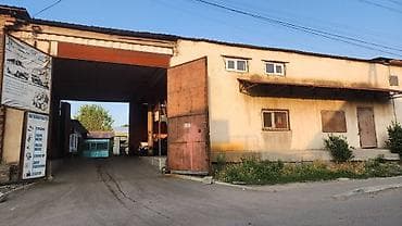 гараж с местом: 📍ул. Школьная 🔘120м² Продается коммерческий участок на первой — 2