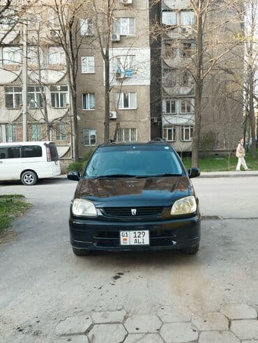 Toyota Raum: 2002 г., 1.5 л, Автомат, Бензин, Хэтчбэк
