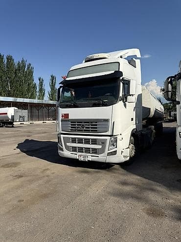 вольво спойлер: Тягач, Volvo, 2011 г., Цистерна — 2