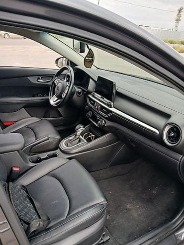 bye e5: Kia K3: 2019 г., 1.6 л, Автомат, Бензин, Седан — 2