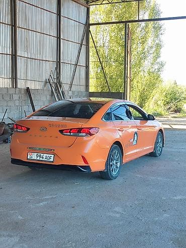 Hyundai Sonata: 2019 г., 2 л, Автомат, Газ, Седан