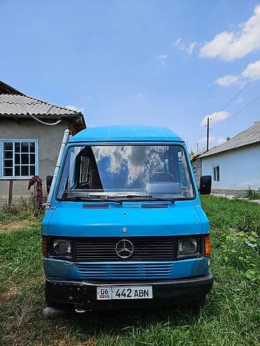 Mercedes-Benz T1: 1993 г., Механика, Дизель, Бус — 2