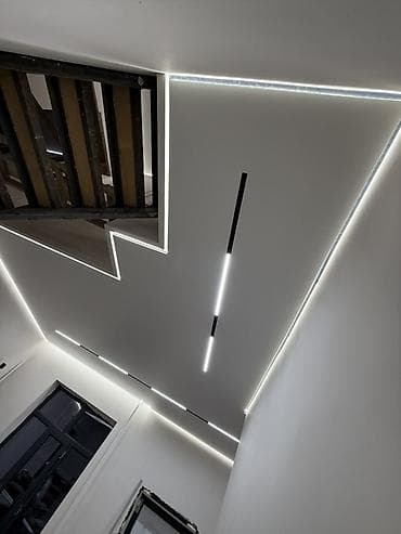 утипление окон: Натяжные потолки с интегрированным освещением - Современные натяжные — 5