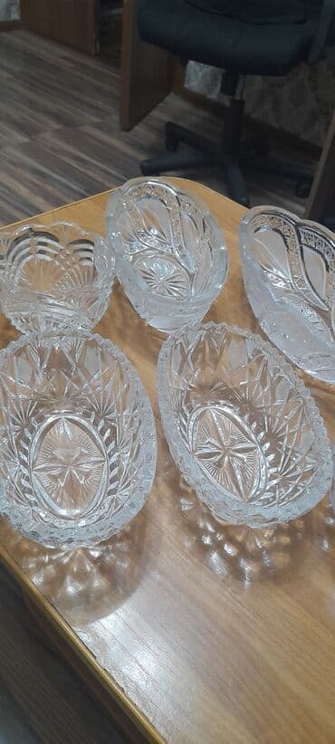 красивые вещи: Продаю хрусталь Советский.Большие.Сост отличное.Цена 1000 сом шт.Какой — 1
