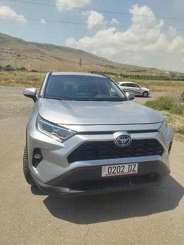 Продажа авто: Toyota RAV4: 2021 г., 2.5 л, Автомат, Гибрид, Кроссовер — 4