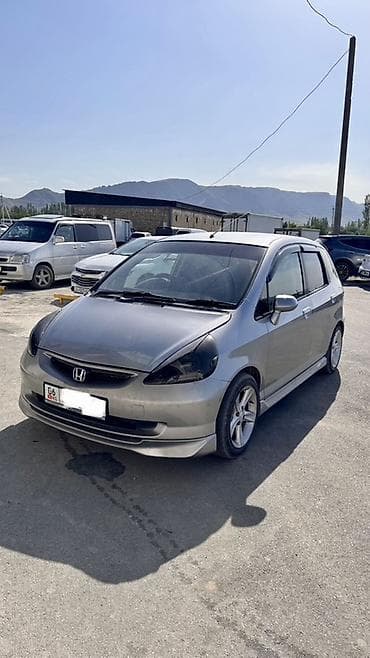 2 4 д: Honda Fit: 2003 г., 1.5 л, Вариатор, Бензин, Хэтчбэк — 2