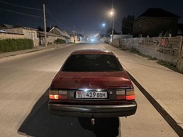 Volkswagen Passat: 1990 г., 1.8 л, Механика, Бензин, Седан — 6