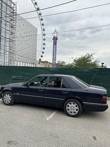 с большим баком: Mercedes-Benz W124: 1995 г., 2.2 л, Автомат, Бензин, Седан — 2