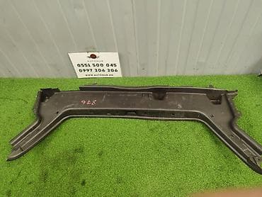 Накладка крышки багажника Mercedes-Benz, 1998 г., Оригинал at lalafo.kg Накладка крышки багажника Mercedes-Benz, 1998 г., Оригинал