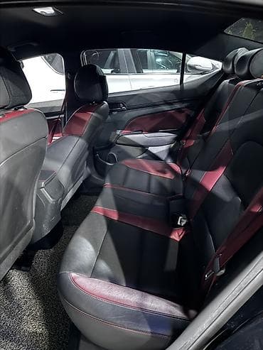 geely galaxy e5: Hyundai Avante: 2018 г., 1.6 л, Робот, Бензин, Седан — 4