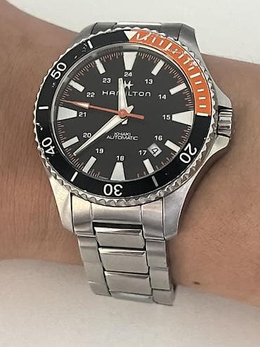 нари: Швейцарские Hamilton Khaki Navy Scuba Auto H82305131 Состояние бу. На — 2