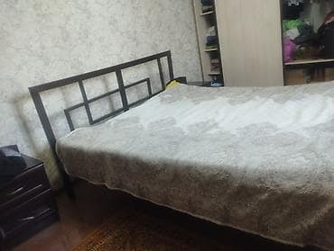 sofa bed: Двуспальная кровать, Б/у, С матрасом, длина - 2 см — 1