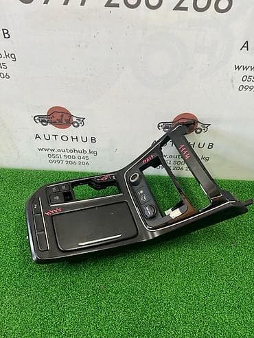 grander: Сenter console Hyundai 2018 г., Б/у, Оригинал, Корея — 1