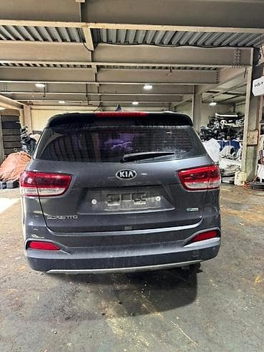 Крышка багажника Kia, 2015 г., Б/у, Оригинал at lalafo.kg Крышка багажника Kia, 2015 г., Б/у, Оригинал