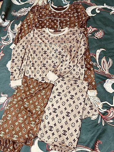 одежда для лыжи: Женские домашние комплекты ) Варианты: - Комплект из мягкого — 2