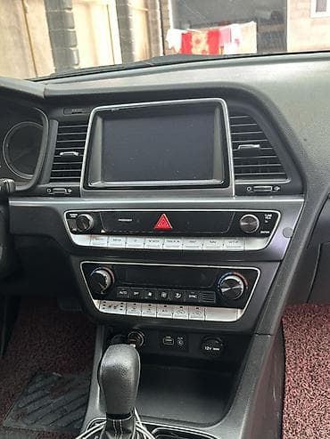 Транспорт: Hyundai Sonata: 2017 г., 2 л, Автомат, Газ, Седан — 6