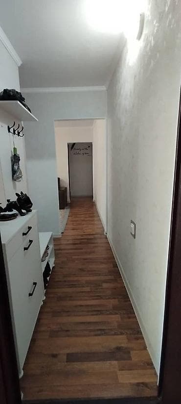 4 bedroom: 3 комнаты, 58 м², 104 серия, 4 этаж, Косметический ремонт — 9
