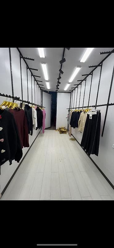 склад продаю: Аренда торговых контейнеров, 20 тонн, Дордой рынок, Собственник — 2