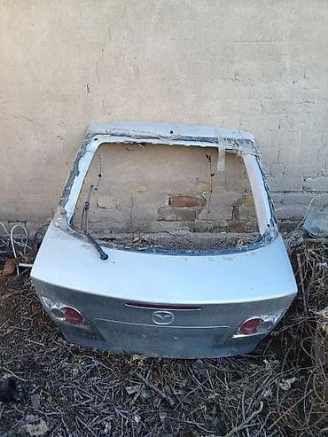 Крышка багажника Mazda, 2003 г., Б/у, Оригинал