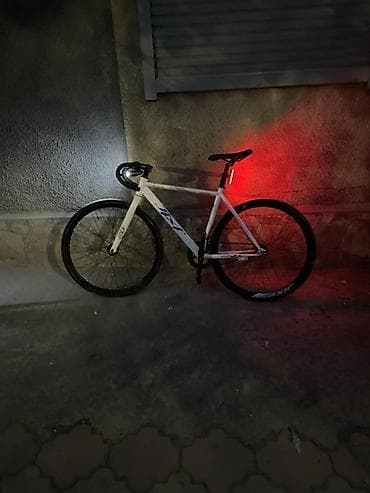 erec m8: Фикс-байк (single speed/фикс) с трековой посадкой - Рама и вилка — 3