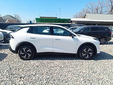 Changan: Changan Qiyuan Q05: 2026 г., Электромобиль, Кроссовер — 3