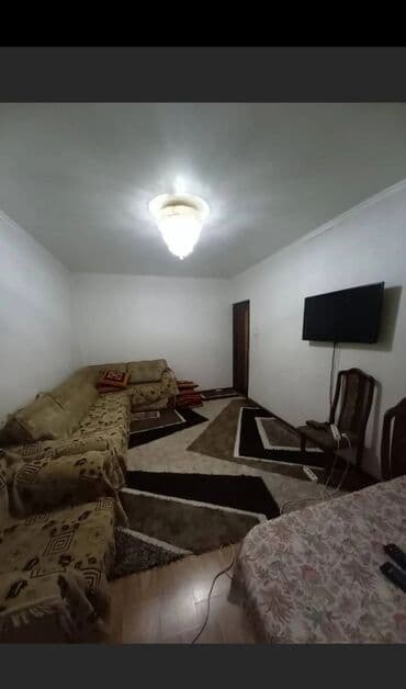 ош сатыла турган квартира: 3 бөлмө, Риелтор, Чогуу жашоосу жок, Толугу менен эмереги бар — 2