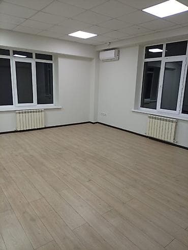 Внутренняя отделка: •Сдается просторное офисное помещение в центре города• На длительный — 6