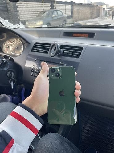 xiaomi redmi 2 white: IPhone 13, Зеленый, 80 % — 3