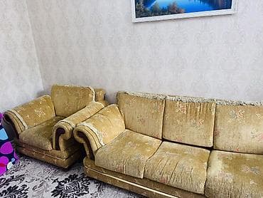 Прямые диваны: Прямой диван, Б/у — 4