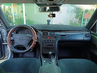 эбу январь: Mercedes-Benz E-Class: 1998 г., 3.2 л, Автомат, Бензин, Седан — 3