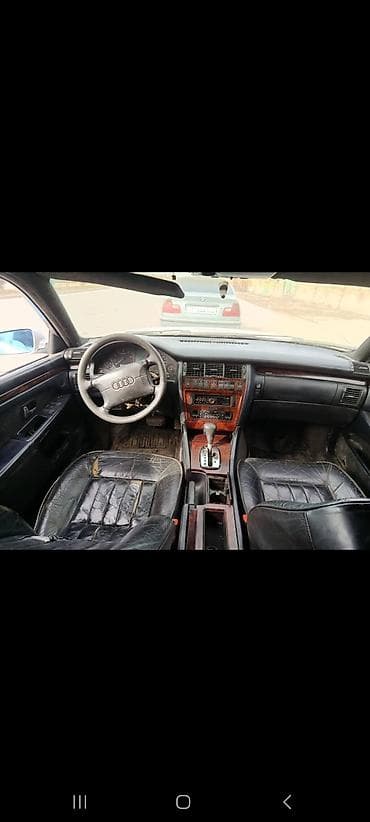 бар авто: Audi A8: 1995 г., 4.2 л, Автомат, Бензин, Седан — 5