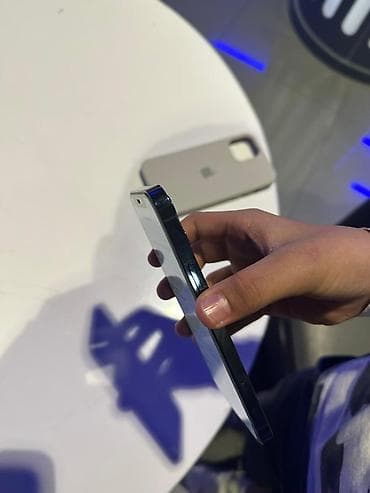 galaxy a20: IPhone 12 Pro, Новый, 256 ГБ, Sierra Blue, Чехол, 100 % — 5