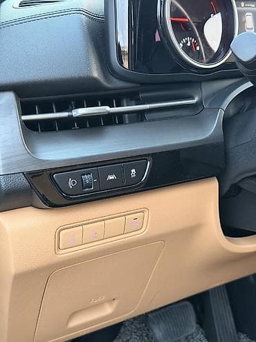 Продажа авто: Kia Carnival: 2020 г., 2.2 л, Автомат, Дизель, Минивэн — 10