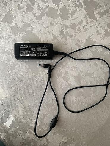 кабель ноутбука: Блок питания к ноутбуку 19V 2.15 A 5.5X1.7 45W Характеристики: - — 1