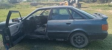 Audi: Audi 80: 1991 г., Механика, Седан — 3