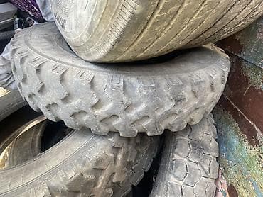 Шины: Есть 8 штук Шины для внедорожной/грузовой. техники - Тип — 1