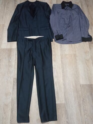 продаю в связи переездом: Продаю костюм б / у . Один раз одел. торг — 2