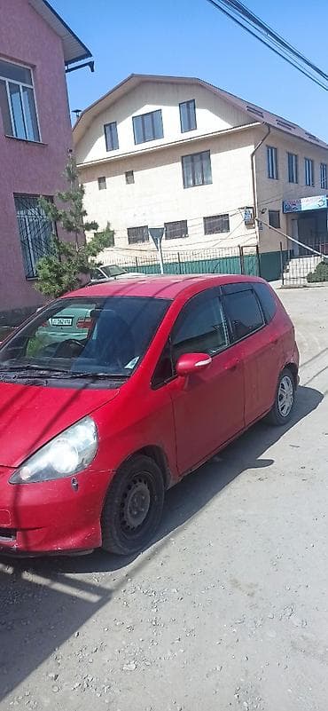 Honda Fit: 2004 г., 1.3 л, Автомат, Бензин, Хэтчбэк at lalafo.kg Honda Fit: 2004 г., 1.3 л, Автомат, Бензин, Хэтчбэк