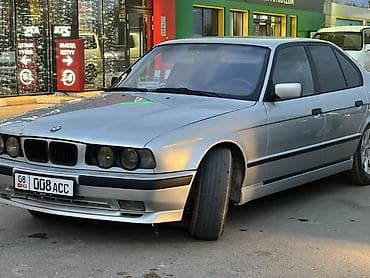 camry 2011: BMW 5 series: 1993 г., 2.5 л, Ручные, Бензин, Седан — 8