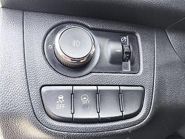 спарк 2016: Chevrolet Spark: 2016 г., 1 л, Автомат, Бензин, Хэтчбэк — 8