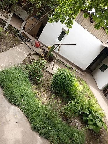 mega hous: Продаётся жилой ДОМ 🏡 с участком. целых 8 СОТОК.😍 В Бишкек — 10