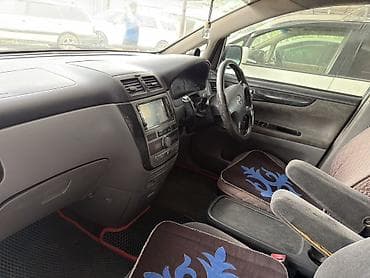 Toyota Ipsum: 2001 г., 2.4 л, Автомат, Газ, Минивэн — 5