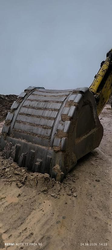 1: Экскаватор, Komatsu, 2021 г., Гусеничный — 4