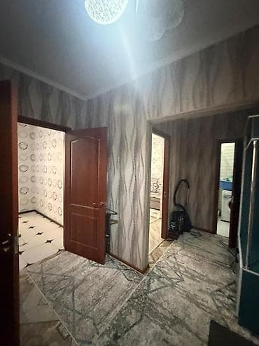 трёхкомнатные квартиры: 2 комнаты, 67 м², Ак-Орго ж/м 105 серия, 3 этаж, Дизайнерский ремонт — 3