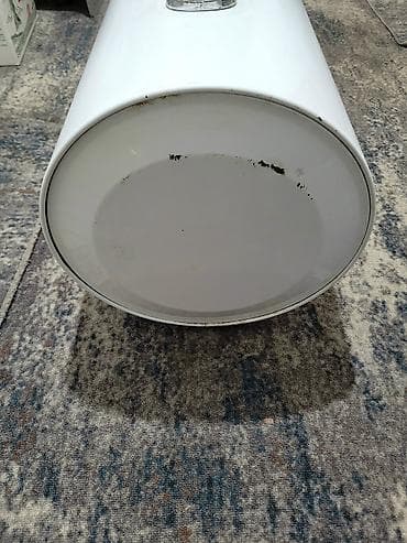 стиральные машинки: Накопительный водонагреватель Объем бака: 50 л, Б/у — 3