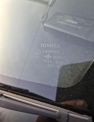 bew e39: Toyota Opa: 2003 г., 1.8 л, Автомат, Бензин, Хэтчбэк — 3